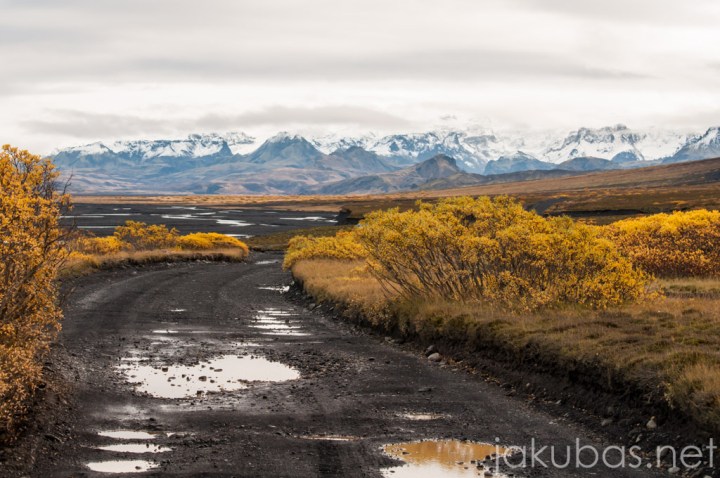 ISLANDIA NIKON 035-2